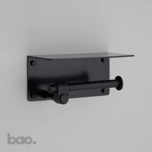 מתקן לנייר טואלט TOILET ROLL HOLDER / WITH SHELF / CAST / WELDERS BLACK בסטר ופאנצ׳ באסטר ופאנץ Buster + Punch באו ביי דילן bao by Dylan