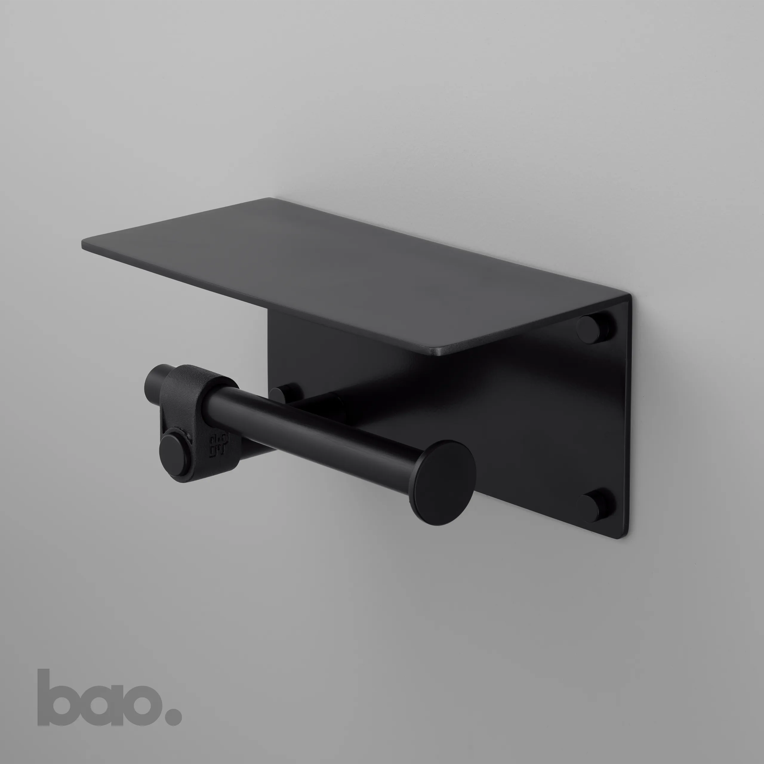 מתקן לנייר טואלט TOILET ROLL HOLDER / WITH SHELF / CAST / WELDERS BLACK בסטר ופאנצ׳ באסטר ופאנץ Buster + Punch באו ביי דילן bao by Dylan