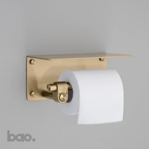 מתקן לנייר טואלט TOILET ROLL HOLDER / WITH SHELF / CAST / BRASS בסטר ופאנצ׳ באסטר ופאנץ Buster + Punch באו ביי דילן bao by Dylan