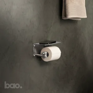 מתקן לנייר טואלט TOILET ROLL HOLDER / WITH SHELF / CAST / BRASS בסטר ופאנצ׳ באסטר ופאנץ Buster + Punch באו ביי דילן bao by Dylan