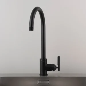 ברז מטבח שחור KITCHEN TAP / MIXER / CROSS / WELDERS BLACK בסטר ופאנצ׳ באסטר ופאנץ Buster + Punch באו ביי דילן bao by Dylan